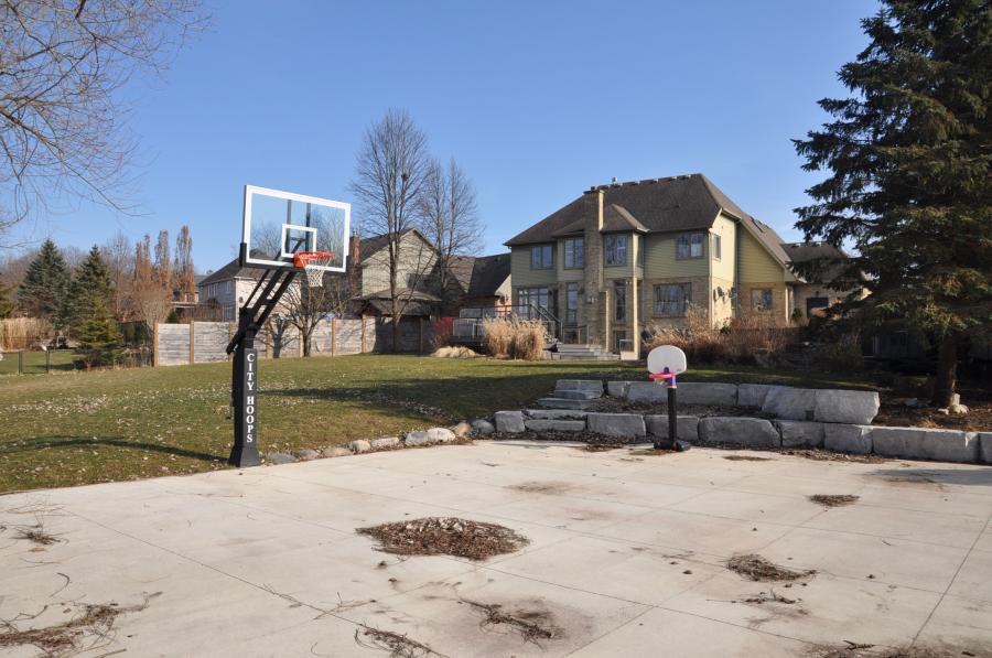 Dream Home on over half an acre