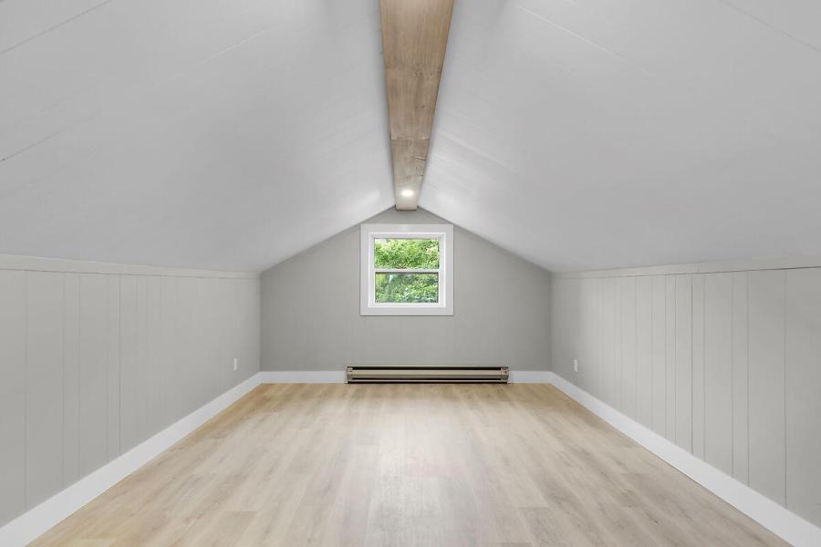 Fully renovated in lovely Zurich