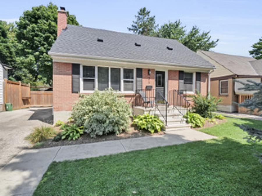 Charming Updated East end home